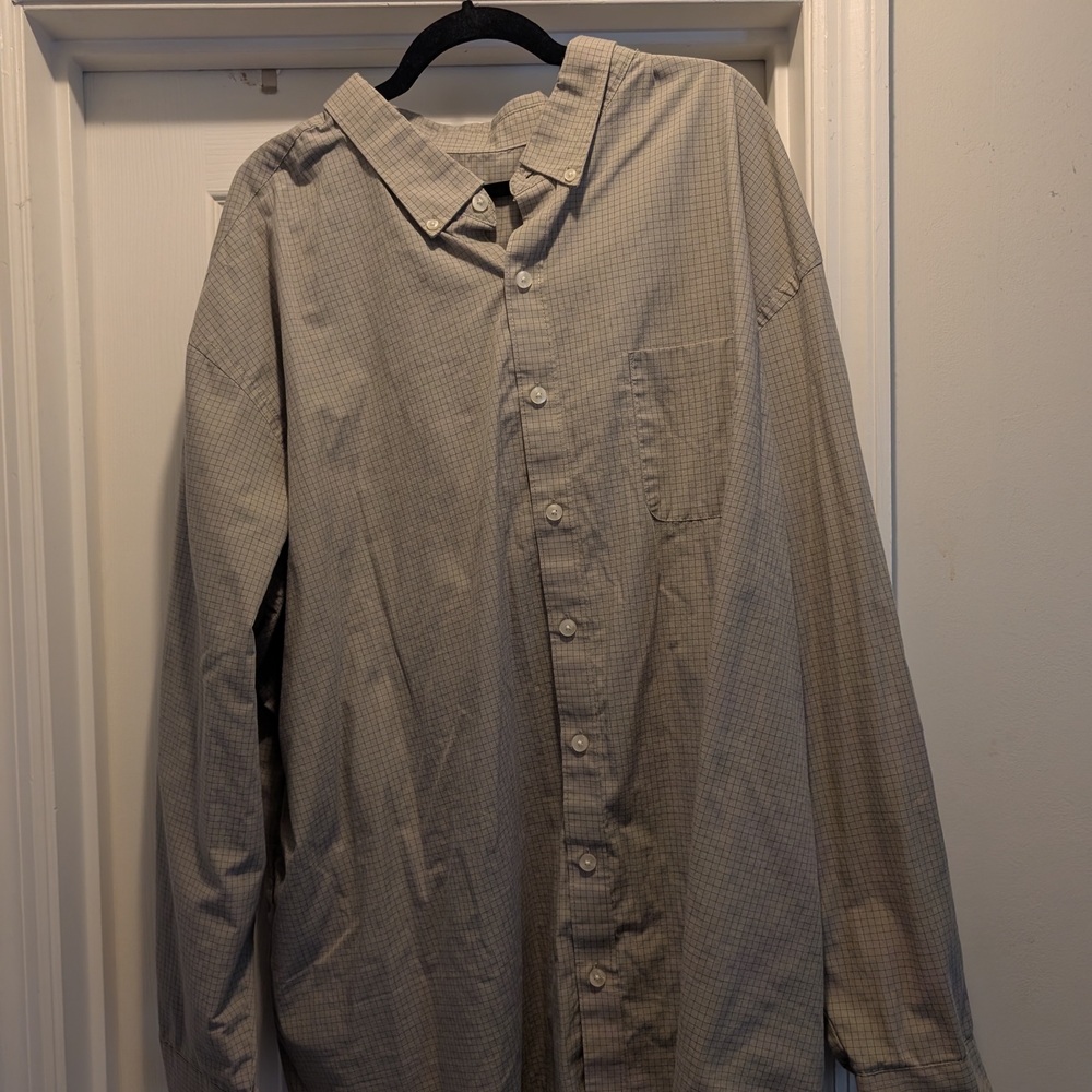 Men's Beige Button-Up Shirt